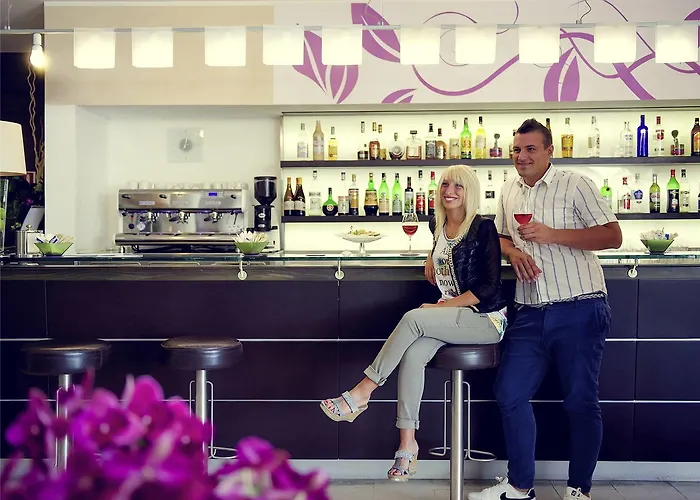 Mercure San Biagio Отель Генуя