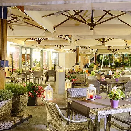 Mercure San Biagio מלון